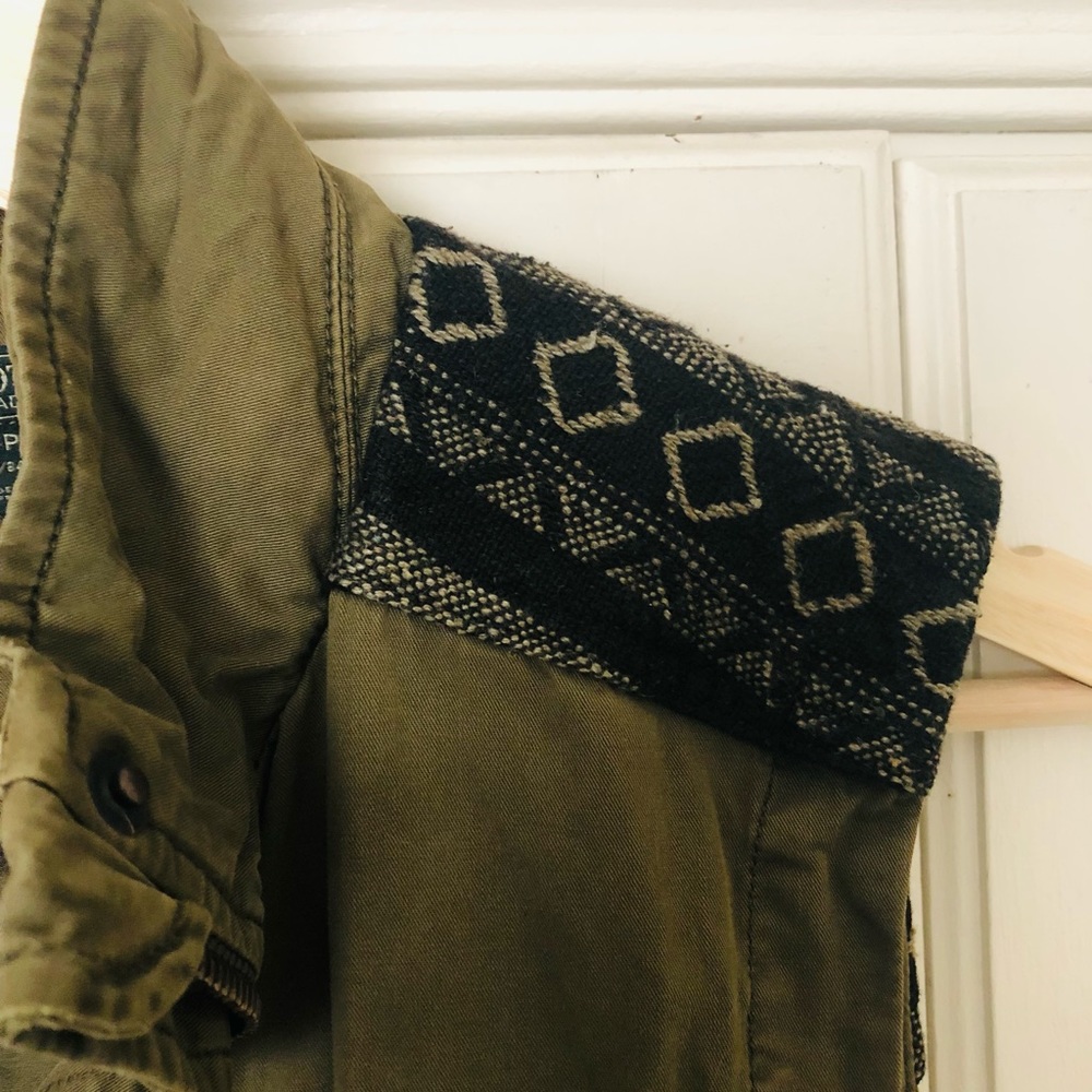 Roots Canada vest - Picture 3 of 4